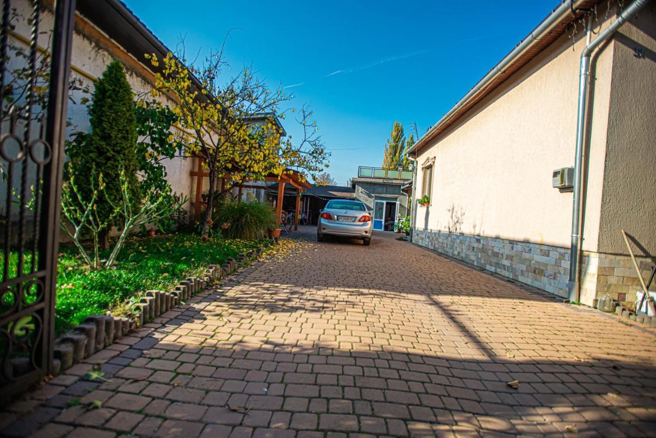 Lizak Apartment Bereg Exterior foto